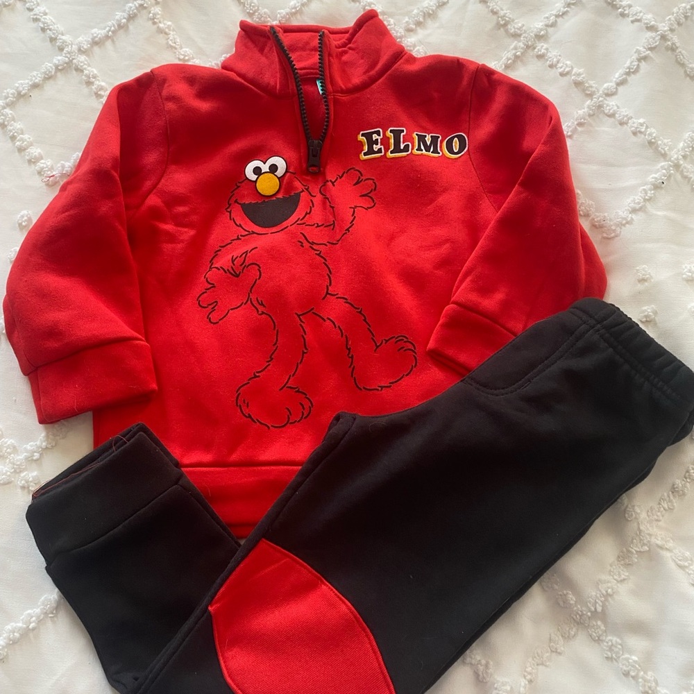 Sesame Street Elmo Fleece Tracksuit Set Toddler Boys 4T Red Black NWOT - Picture 2 of 7